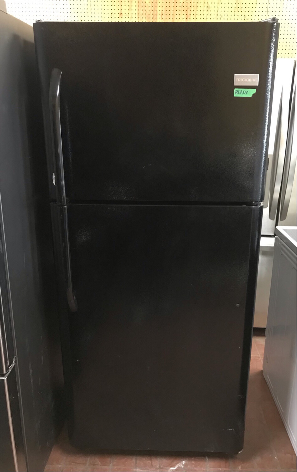 Frigidaire 30" Top-Mount 21 Cu.Ft Refrigerator
