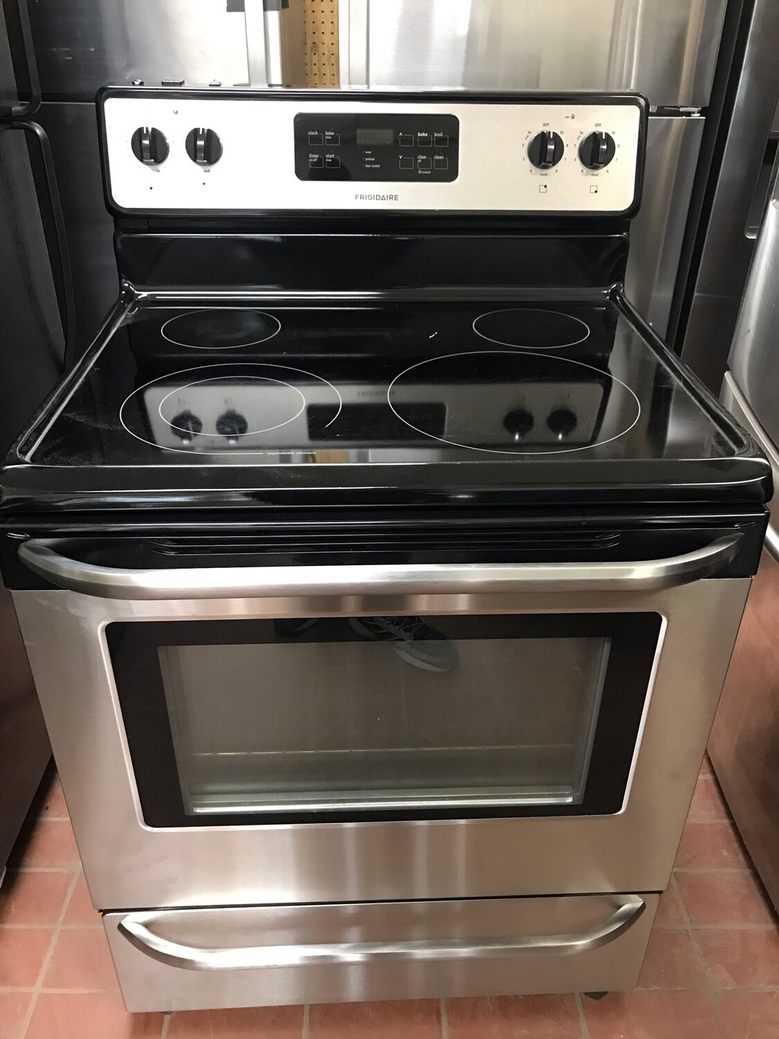 Frigidaire Self-Cleaning Range, 5.3 Cu.Ft