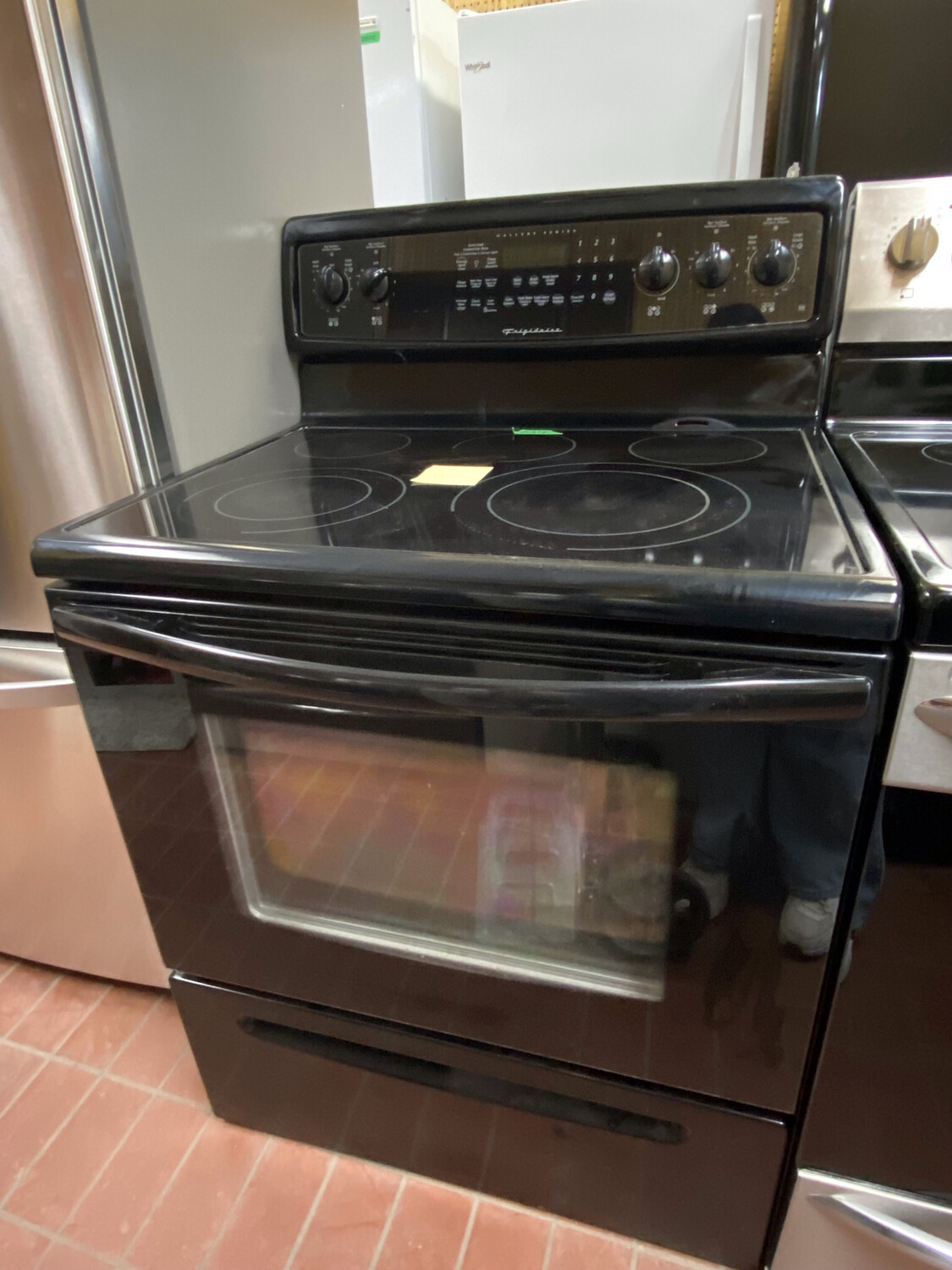 Frigidaire Self-Cleaning, Convection Glass-Top Range, 5.1 Cu.Ft