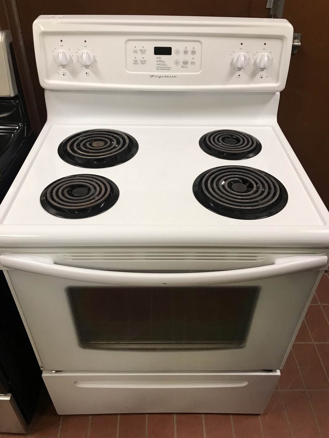 Frigidaire Self-Cleaning, Coil-Top Range, 4.2 Cu.Ft