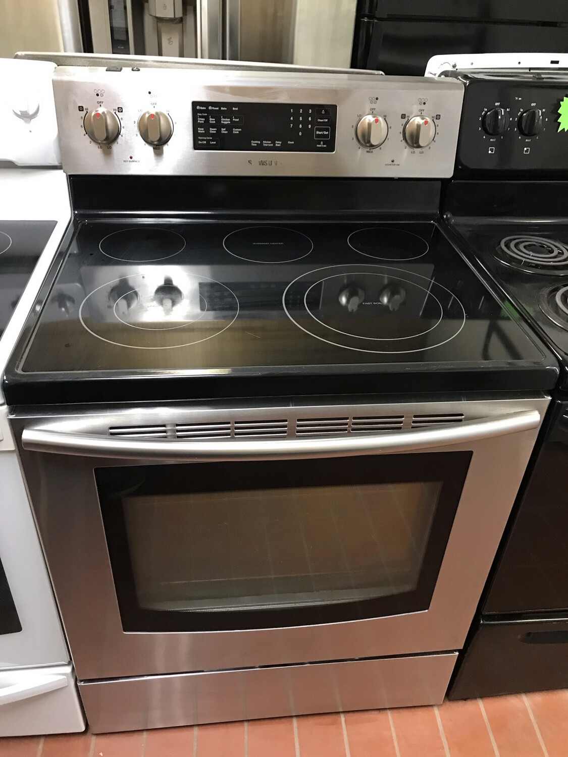 Samsung Self-Cleaning, Convection, Glass-Top Range, 5.9 Cu.Ft
