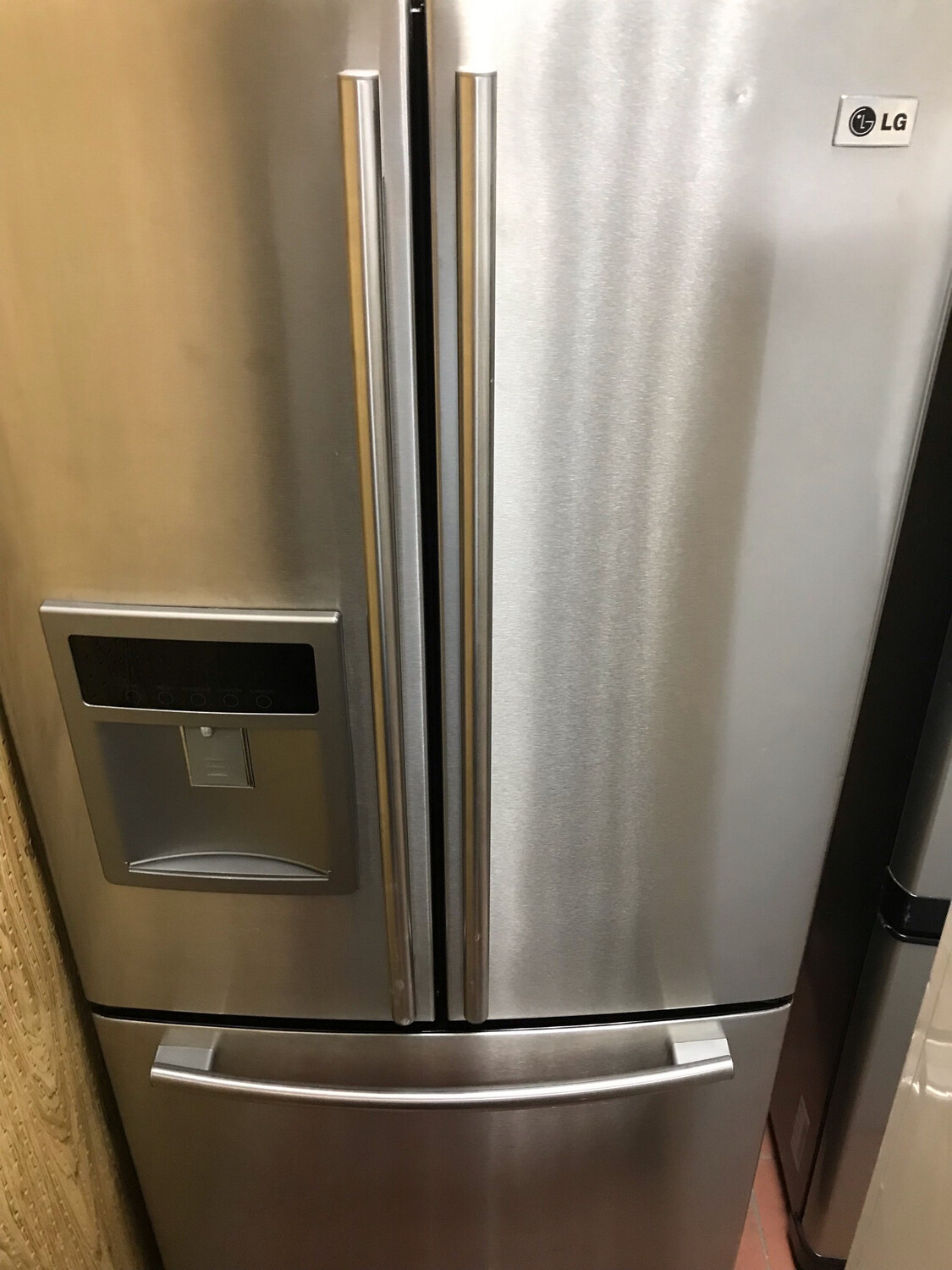 LG 33" French Door 22.7 Cu.Ft Refrigerator