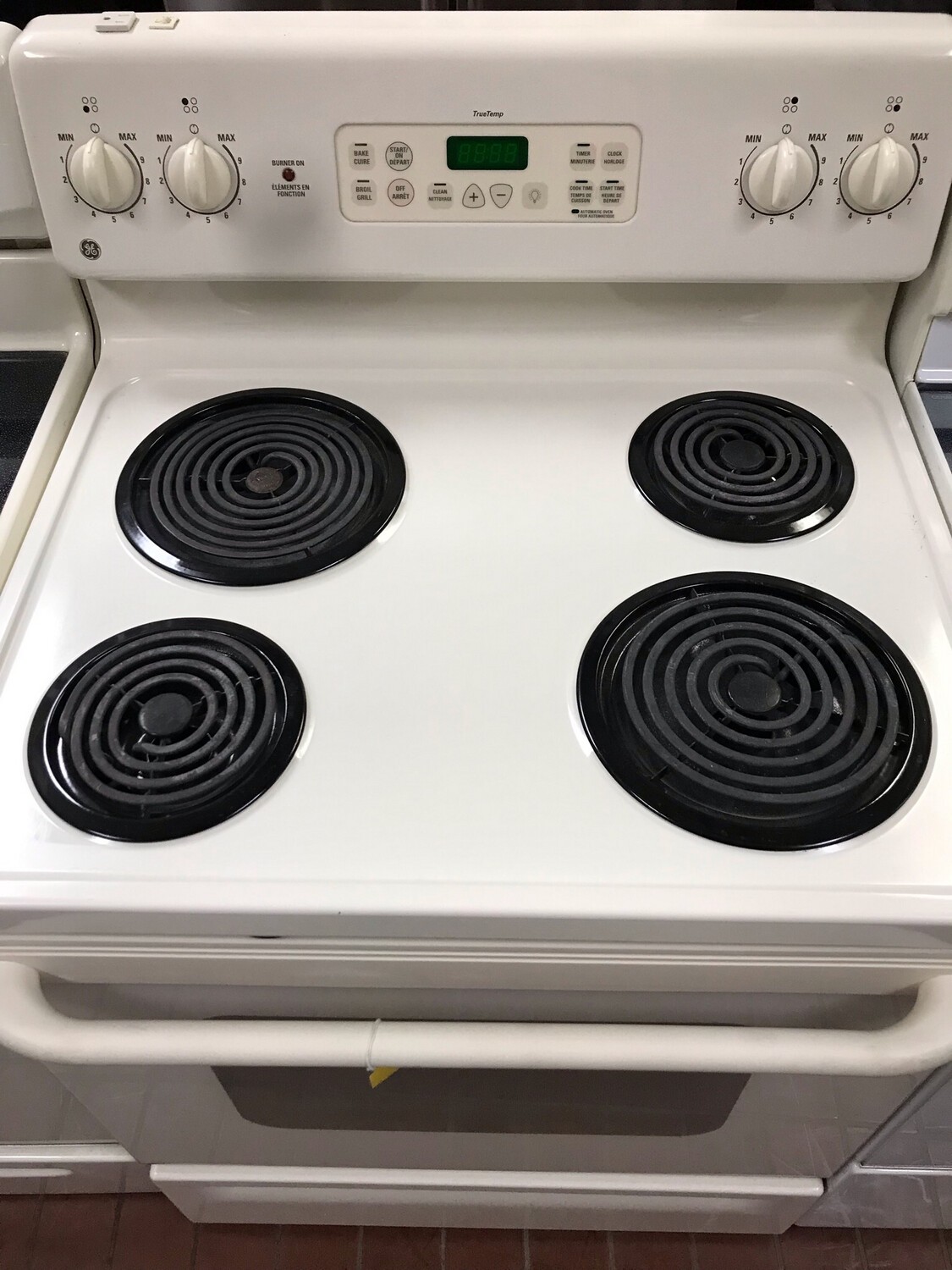 GE Freestanding Coiled Range