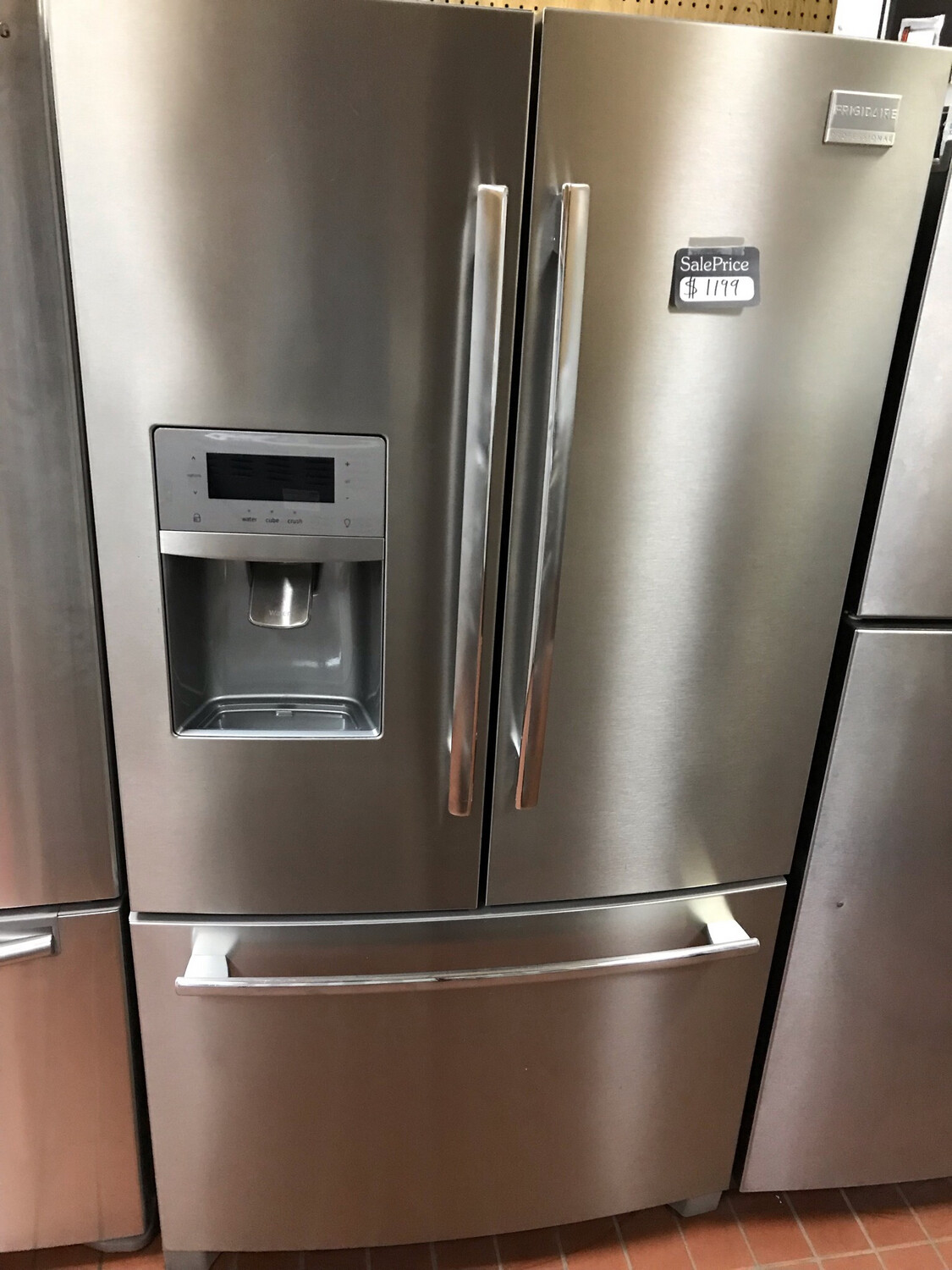 Frigidaire 36" French Door 27.7 Cu.Ft Refrigerator
