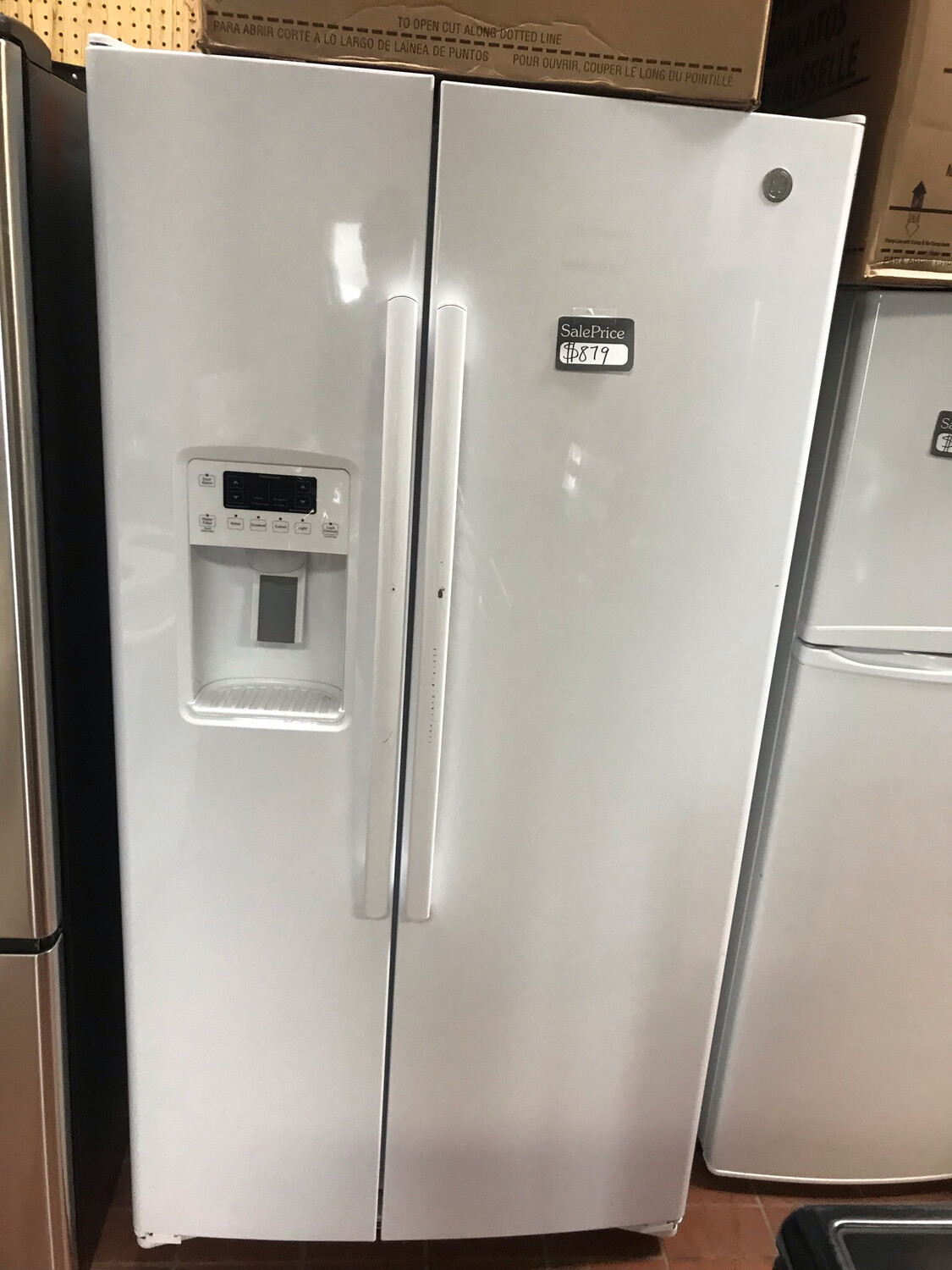 GE 36" Side By Side 25.4 Cu.Ft Refrigerator
