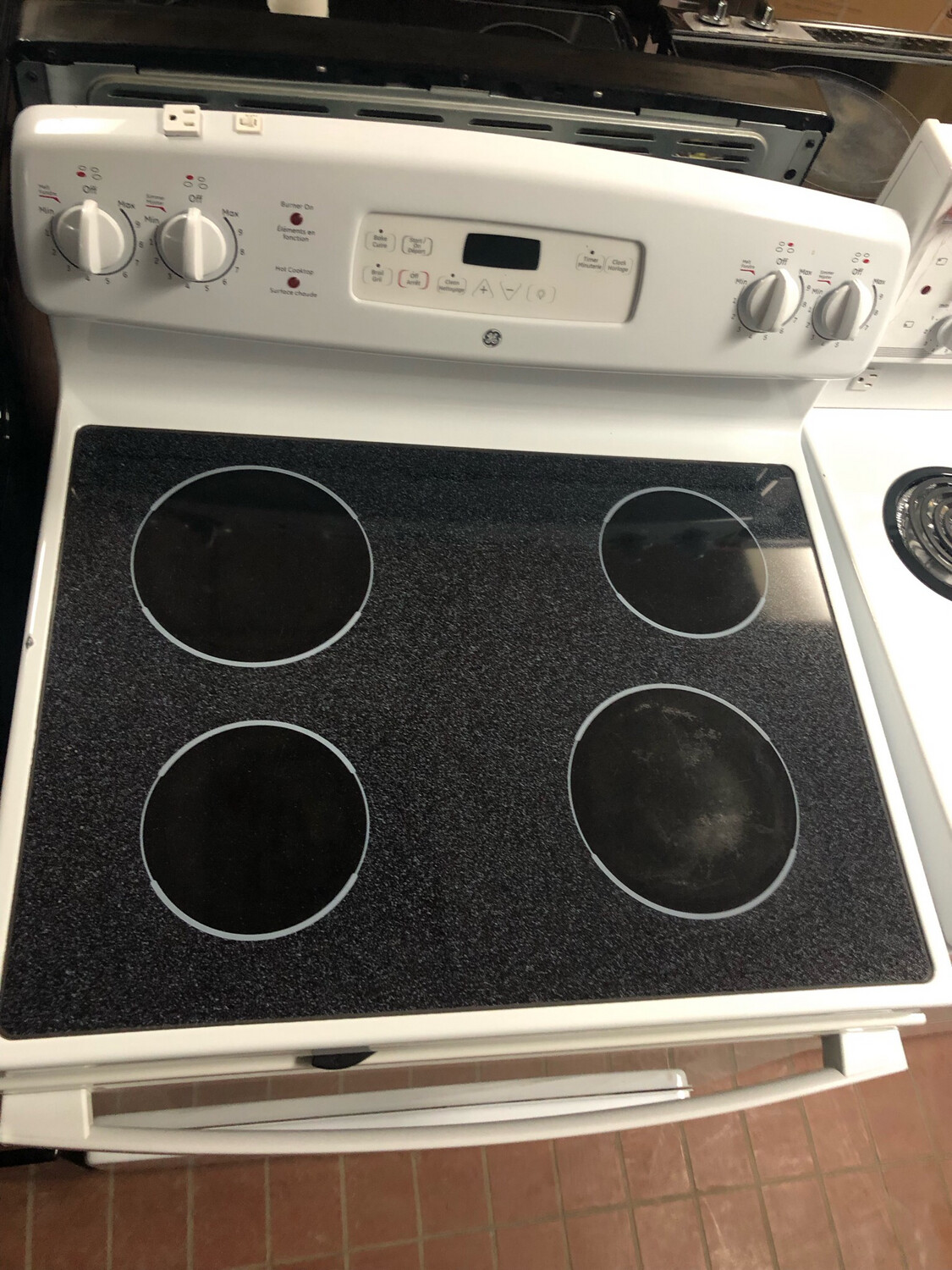 GE Glass Top Range JCBP630DT1WW
