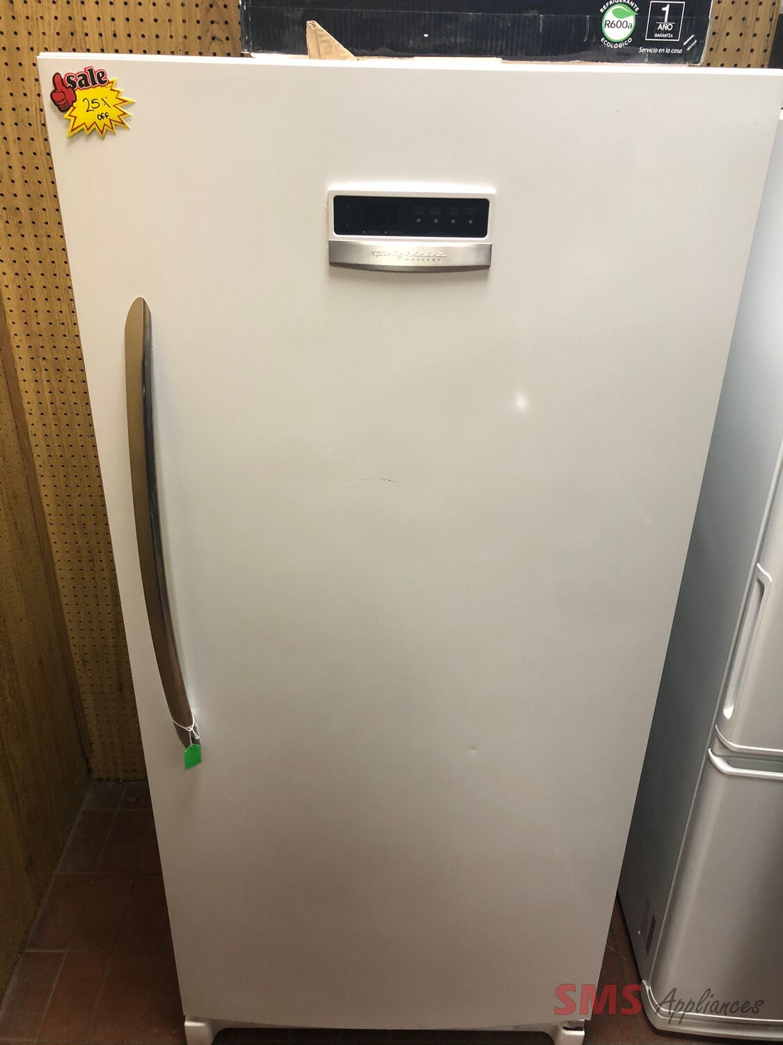 Frigidaire Gallery 32" Upright 20.5 Cu. Ft. Freezer GLFH21F8HWJ