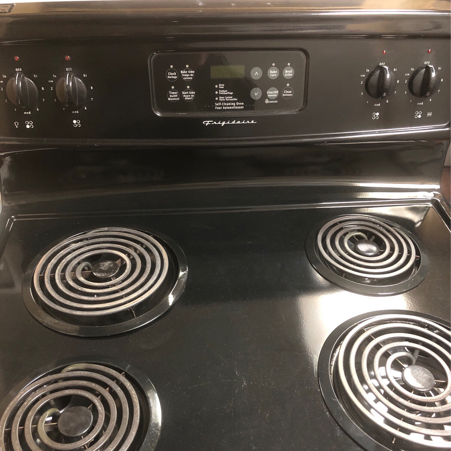 Frigidaire 30" Freestanding Coil-Top Electric Range