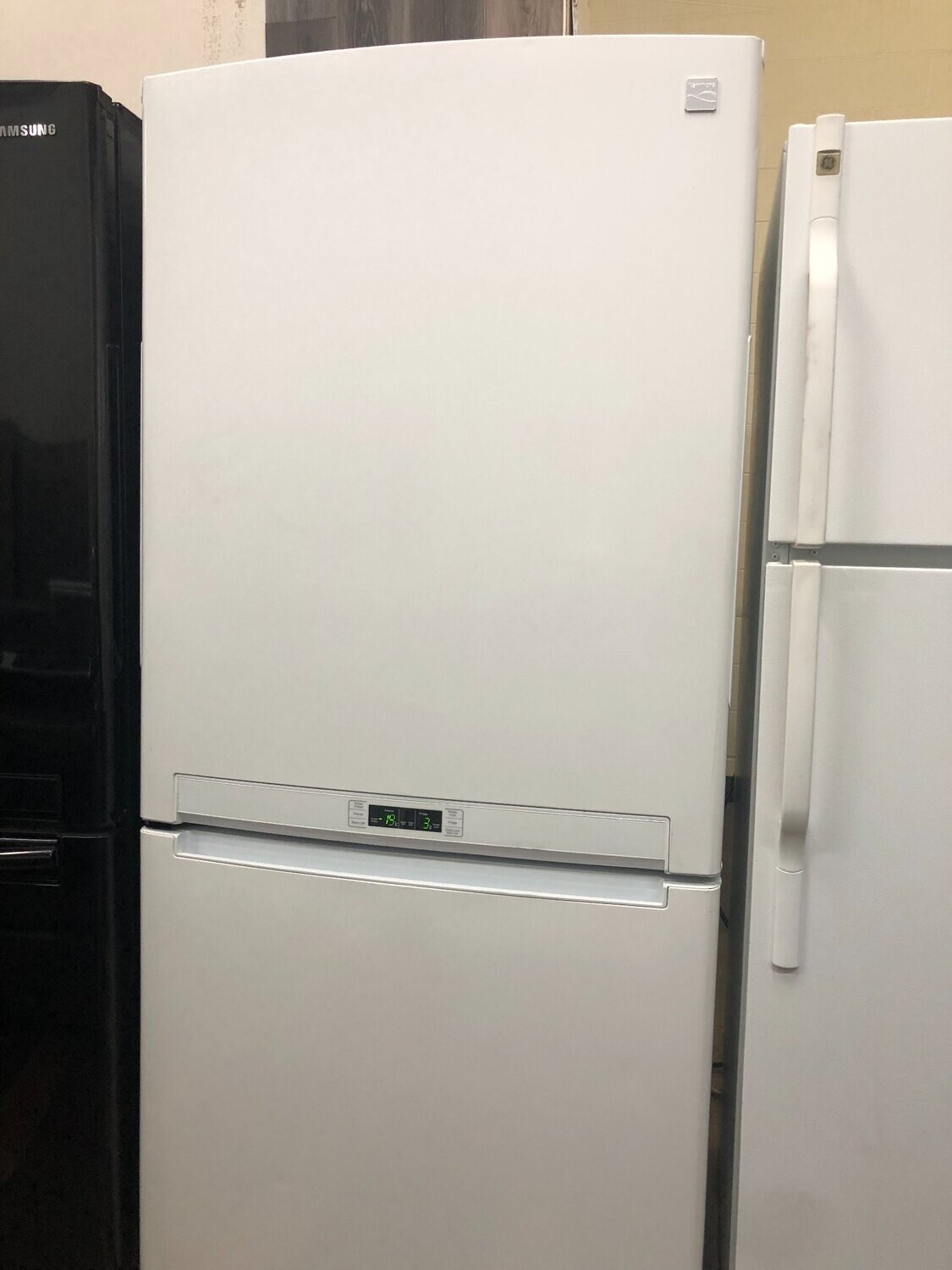 Kenmore Fridge​
