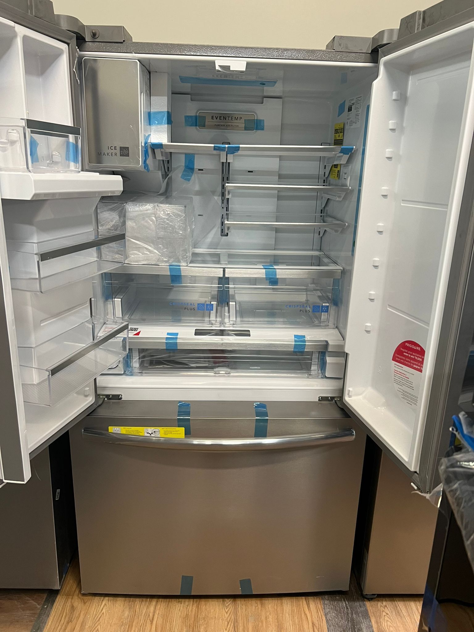 Open Box - Scratch & Dent Frigidaire Gallery 22.6 Cu. Ft. French Door 36” Refrigerator GRFC2353AF