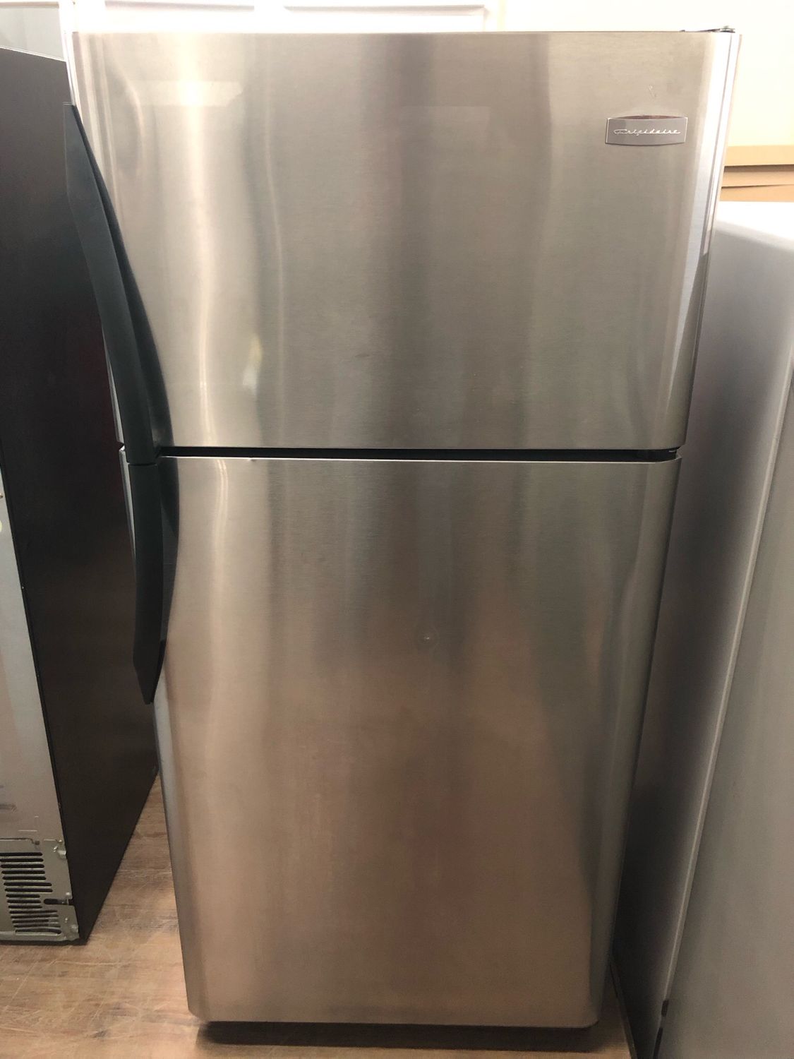 Frigidaire 18 Cu. Ft. Top Mount 30" Refrigerator FRT18HS6DSC