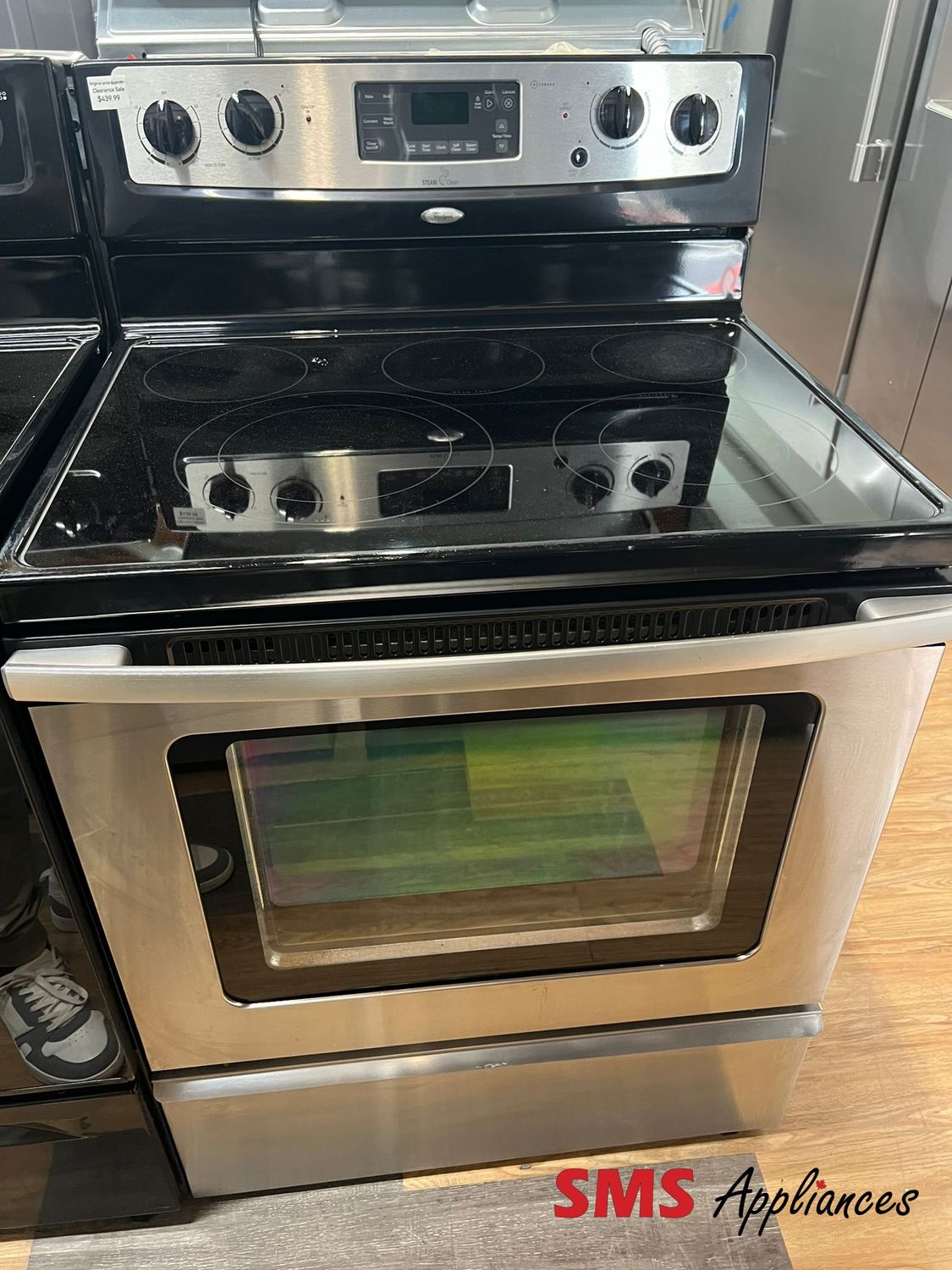 Whirlpool YWFE381LVS Electric Range, Electric, 30 inch Exterior Width, Self Clean, 4 Burners, 5.3 cu. ft.