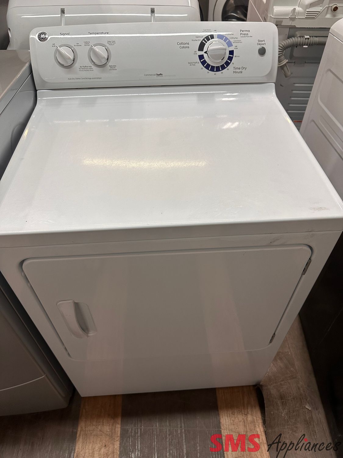 GE GCMX180EDWW Electric Dryer, 27 inch Width, Electric, 6 cu. ft. Capacity, 4 Temperature Settings, Porcelain Drum, White colour