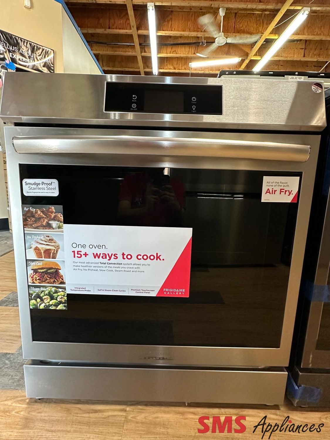 Open Box- Scratch & Dent Frigidaire Gallery GCFI306CBF Induction Range
