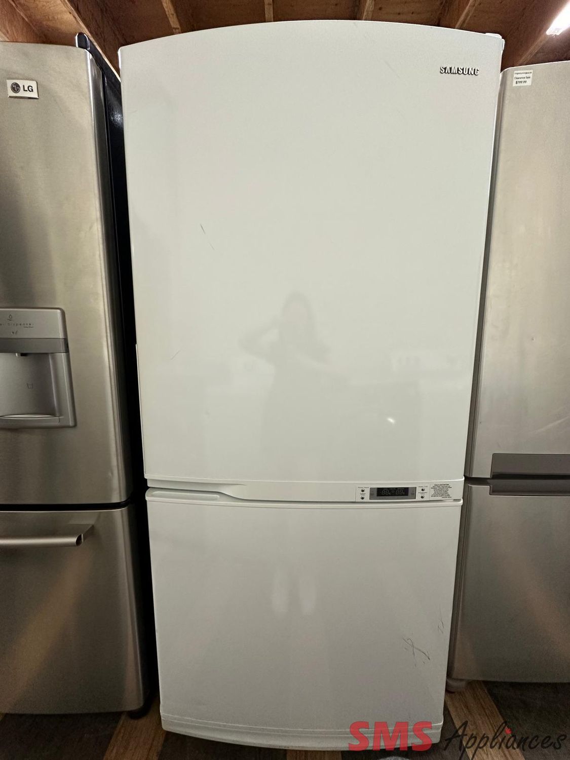 Samsung 32" Bottom Mount Fridge RB2055SW/XAC