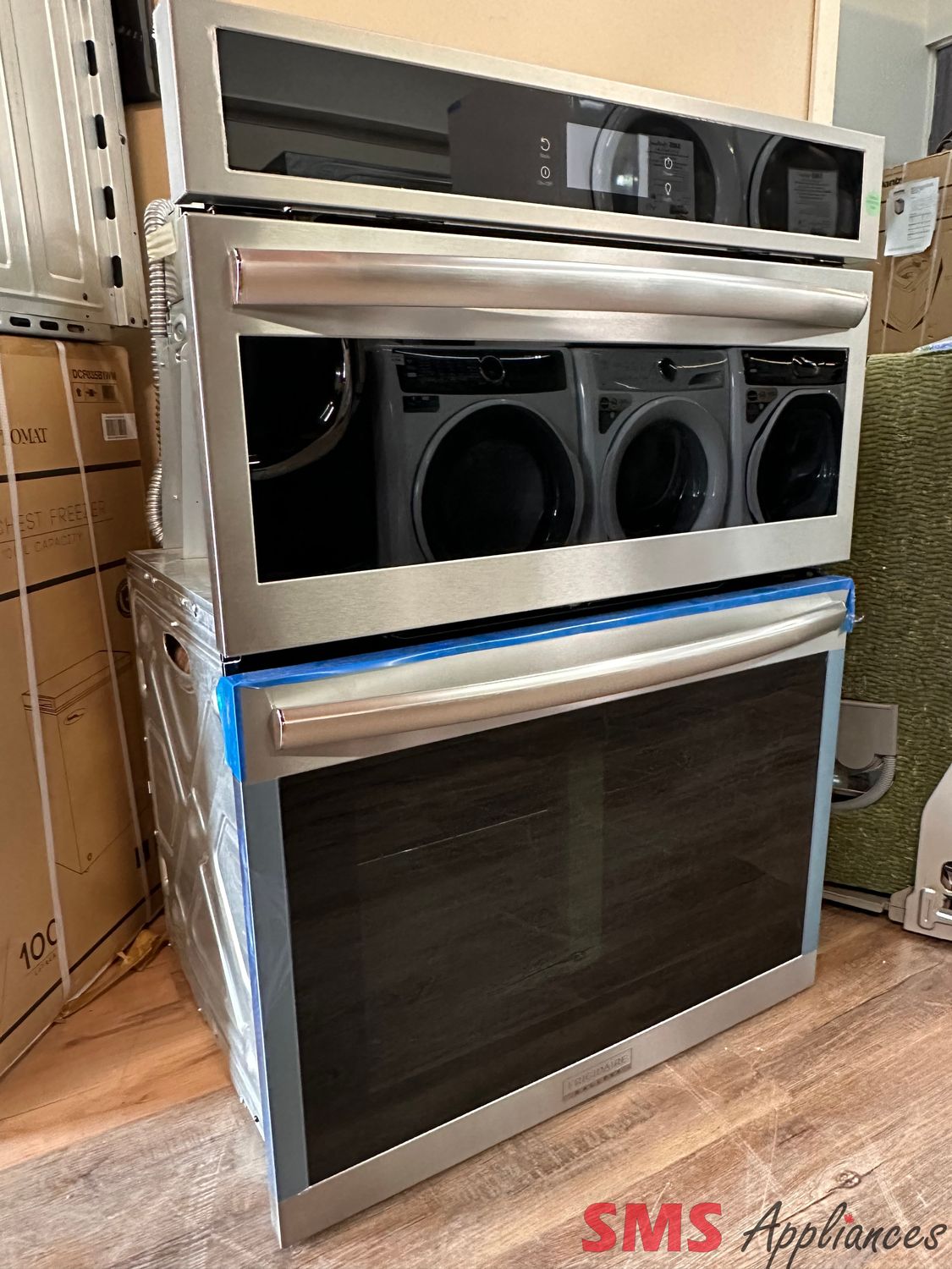 Open Box - Scratch & Dent Frigidaire Gallery Wall Oven and Microwave Combination GCWM3067AF