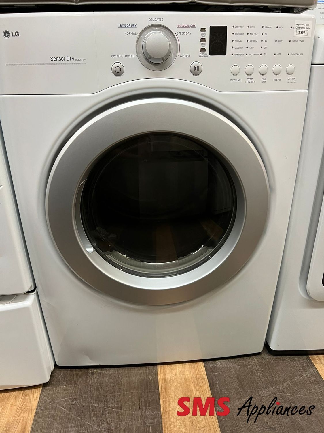 LG Dryer- DLE2516W