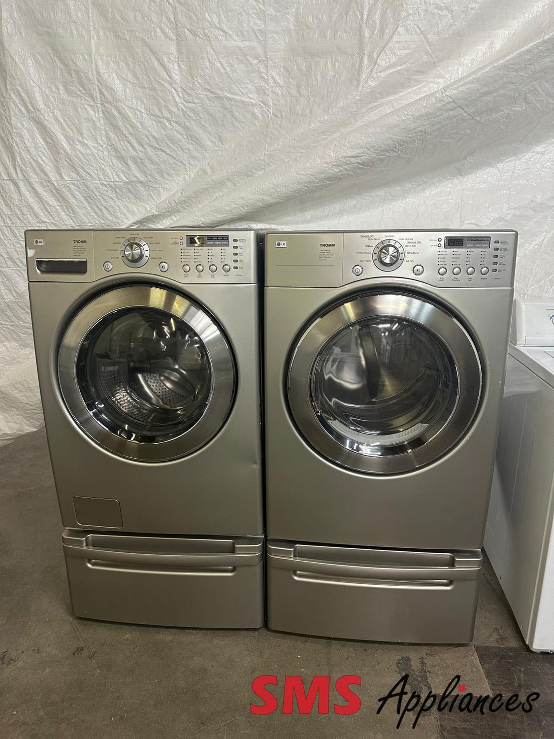 LG  Washer-Dryer Set WM2677HSM/DLE5977SM