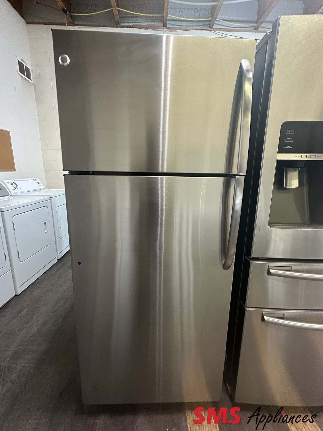 GE 28" Top Freezer Refrigerator, GTZ18GBERS