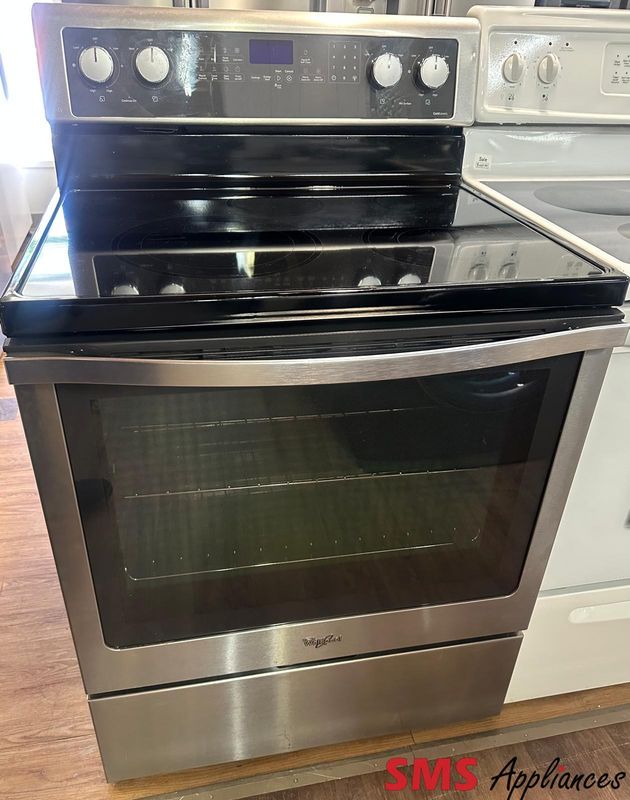 Whirlpool 6.4 C ft Electric Range YWFE745H0FS