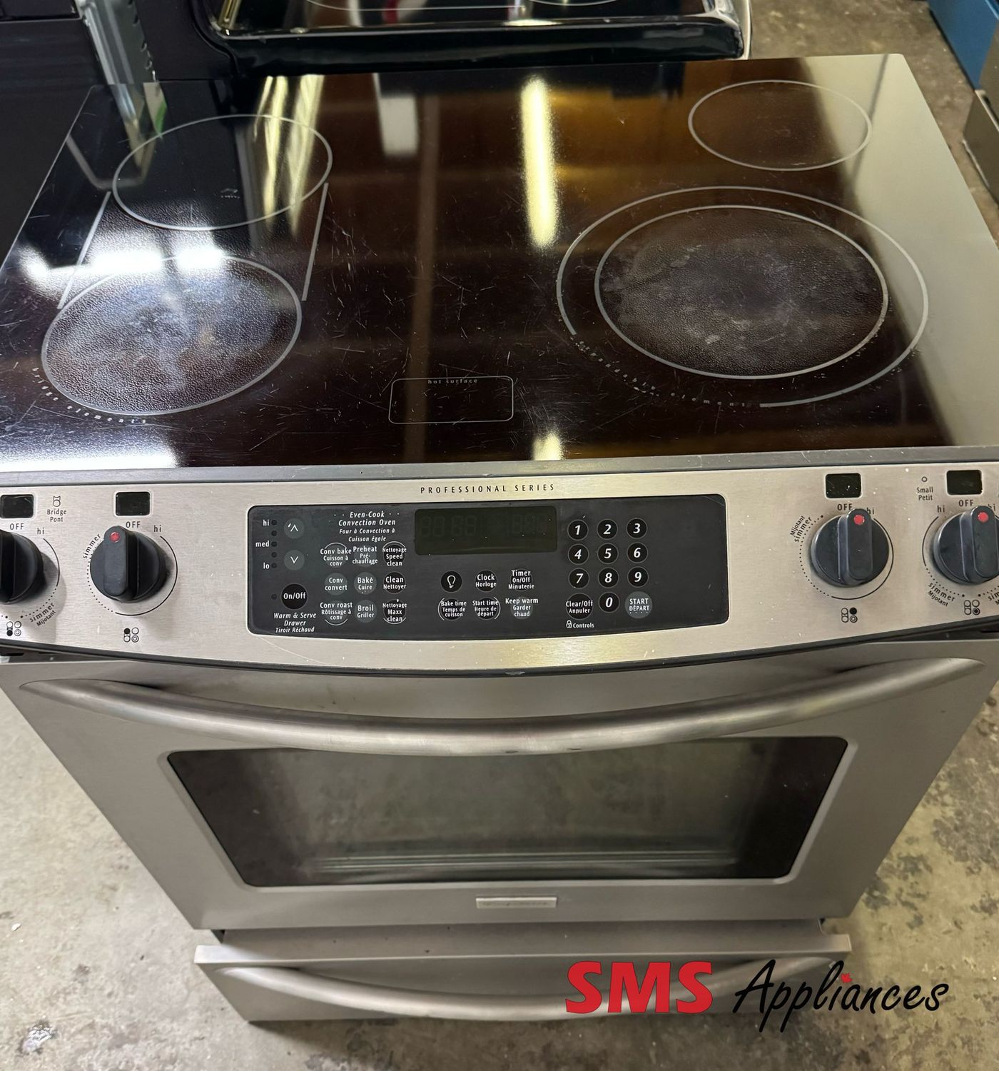 Glass Top Stove Frigidaire CPLES399EC3