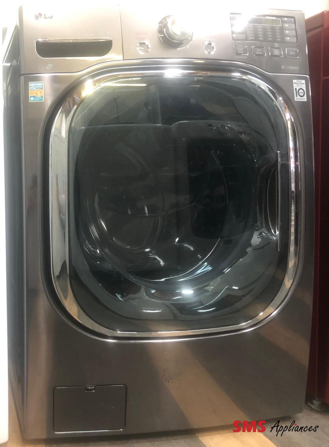LG, Front load washer,5,2 cubic  WM4370HKA
