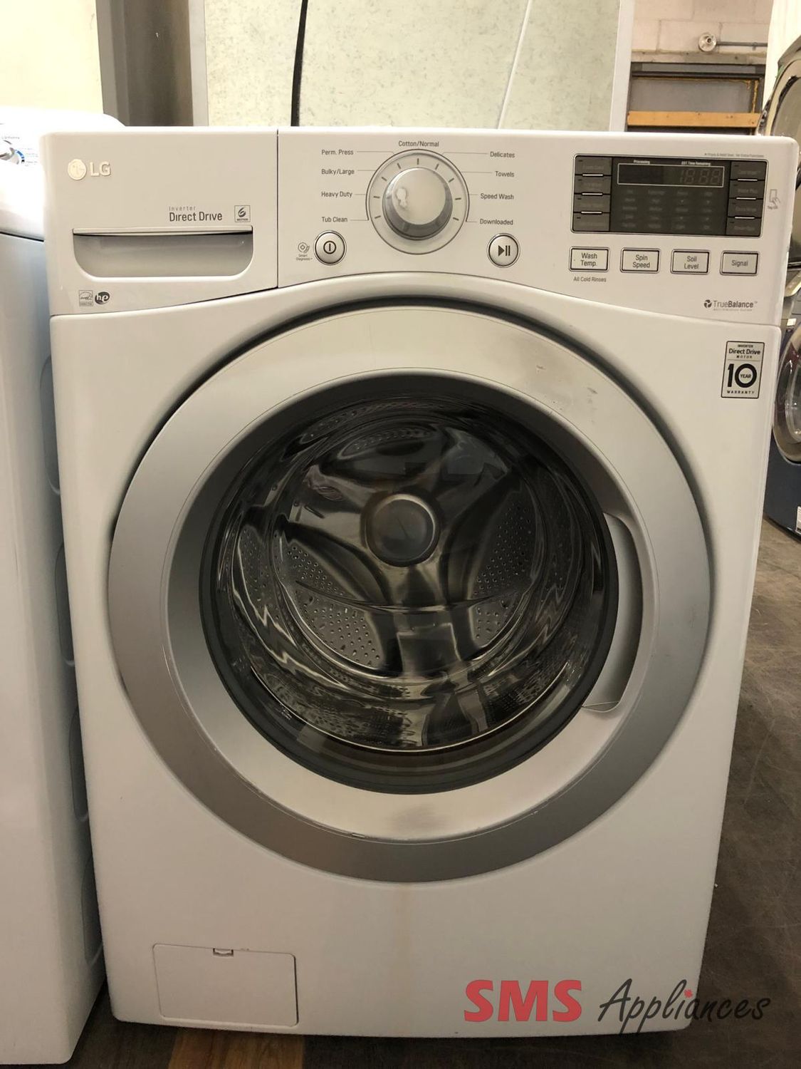 LG, Front load Washer 5.8 Cu. Ft, 707VWWP19177