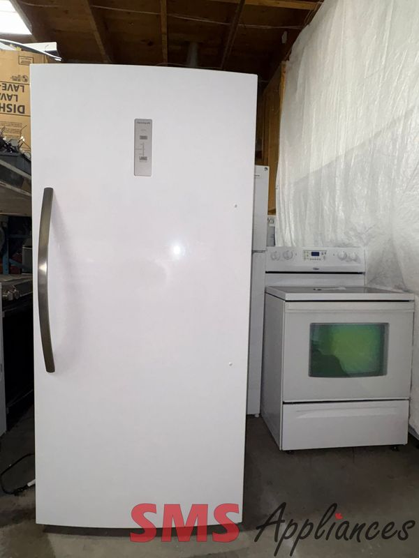 OPEN BOX- Scratch & Dent FRIGIDAIRE Upright Freezer, FFUE2024AAWE OPEN BOX- Scratch & Dent FRIGIDAIRE Upright Freezer, FFUE2024AAWE