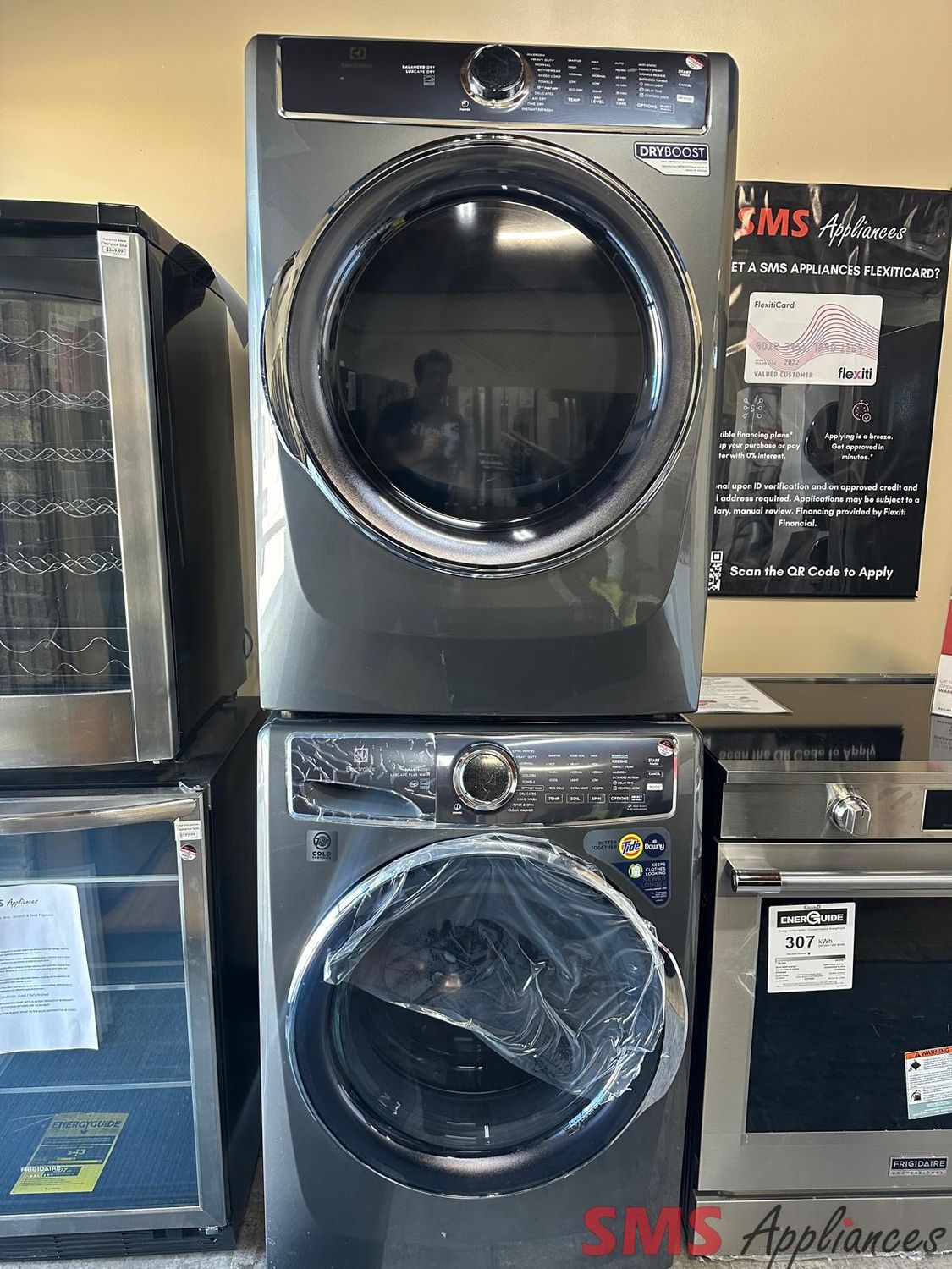 OPEN BOX - Scratch & Dent, ELECTROLUX Washer & Dryer Set, ELFW7637AT/ELFE764CAT
