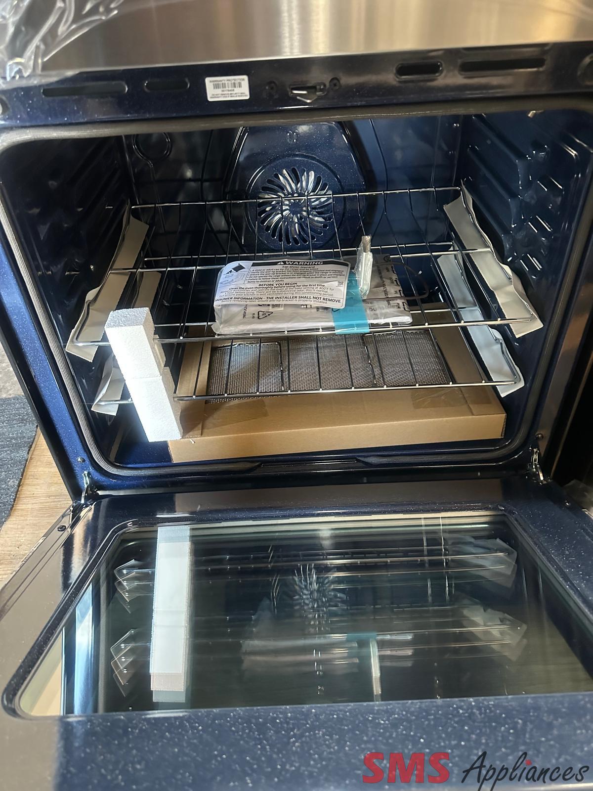 OPEN BOX - Scratch & Dent, SAMSUNG Induction Glass Top Stove NSI6DG9900SRAC