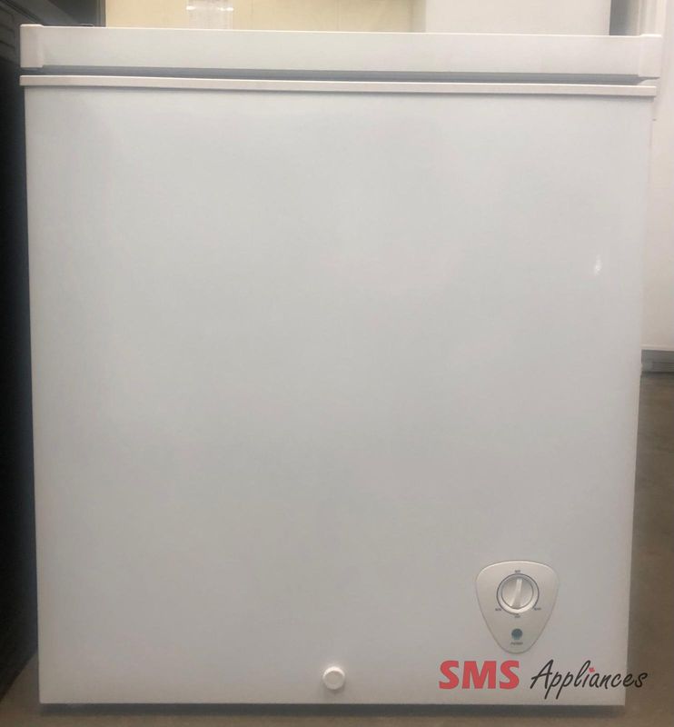Chest Freezer Kenmore 5.1 Cu.Ft 253.12502410 Chest Freezer Kenmore 5.1 Cu.Ft 253.12502410