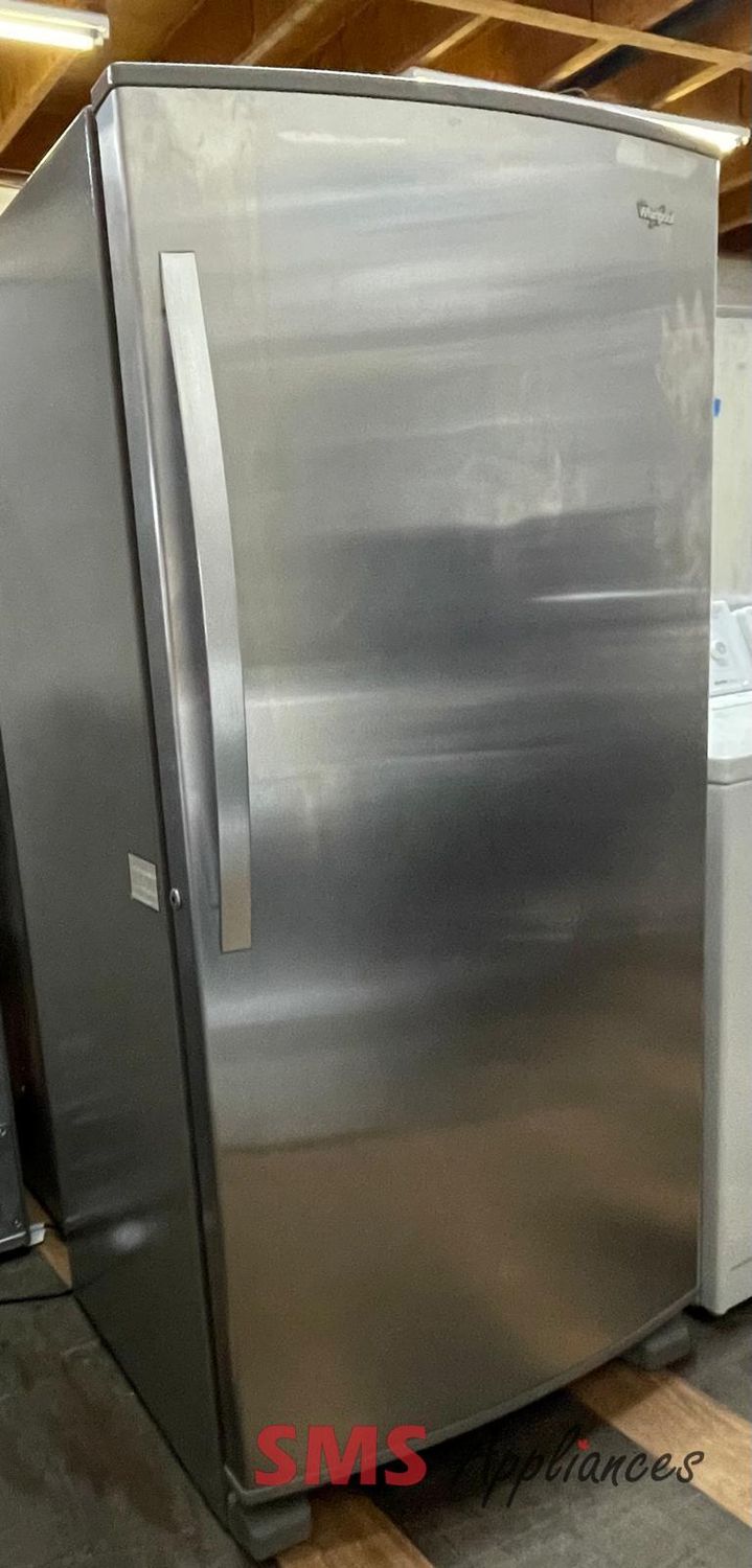 Up Right Refrigerator Whirlpool 17.7 Cu.Ft. WRF57R18DM00