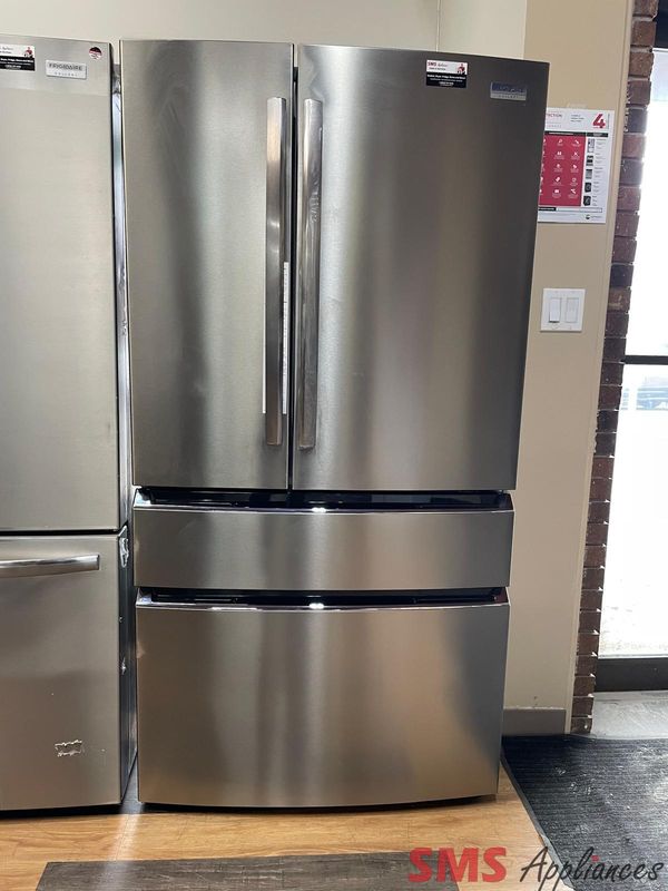 OPEN BOX - Scratch & Dent, 36'' FRIGIDAIRE French Door Refrigerator, GRMN2872AF04 OPEN BOX - Scratch & Dent, 36'' FRIGIDAIRE French Door Refrigerator, GRMN2872AF04