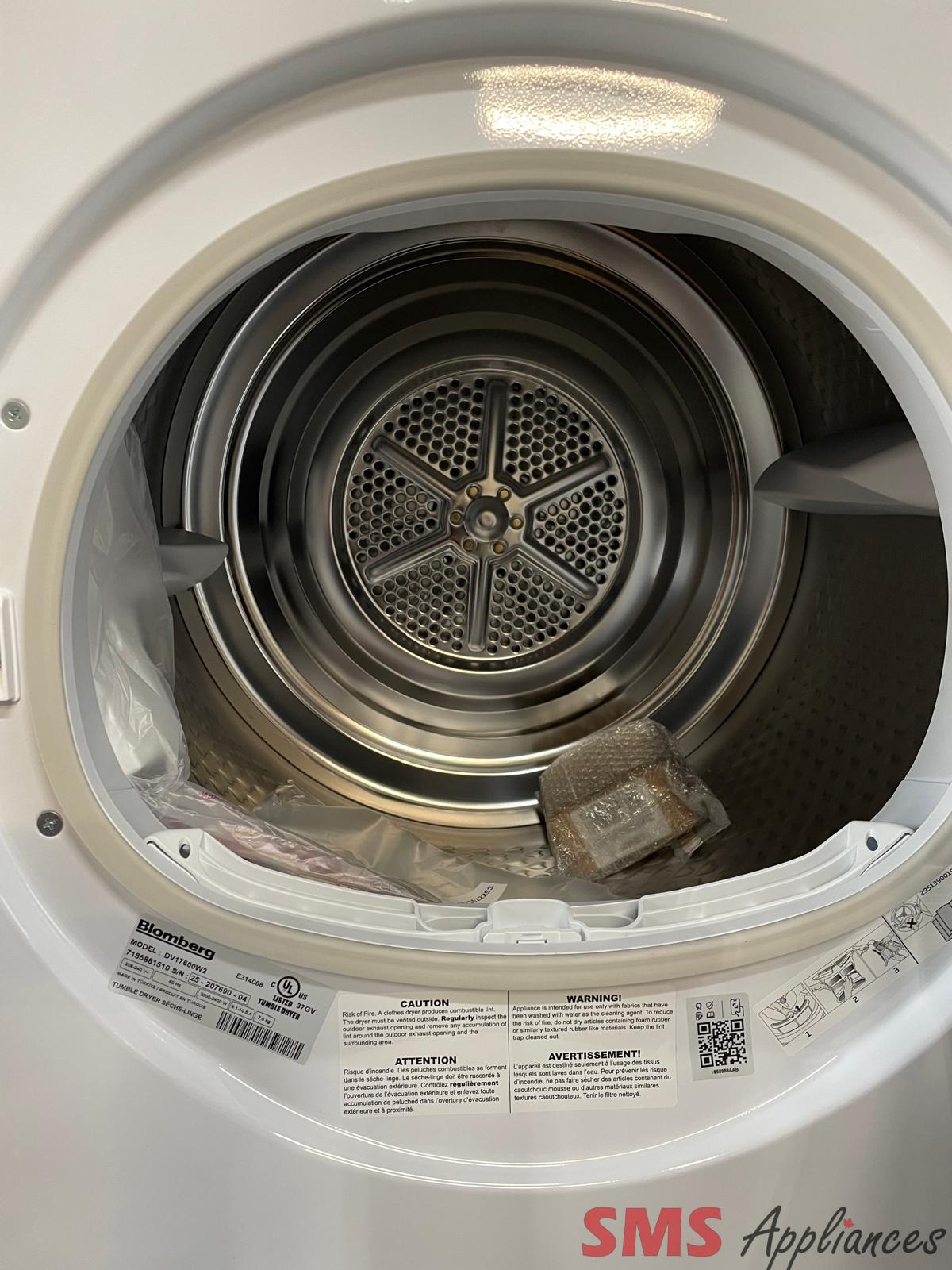 BRAND NEW, BLOMBERG Front Load Washer & Electric Dryer Set, WM72200W / DV17600W2