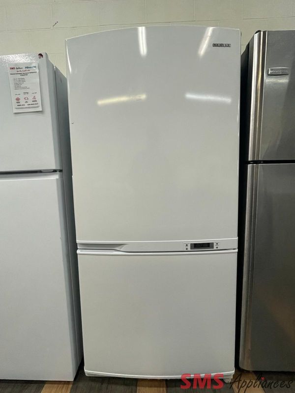 SAMSUNG, Bottom Mount Fridge, RB1855SW SAMSUNG, Bottom Mount Fridge, RB1855SW