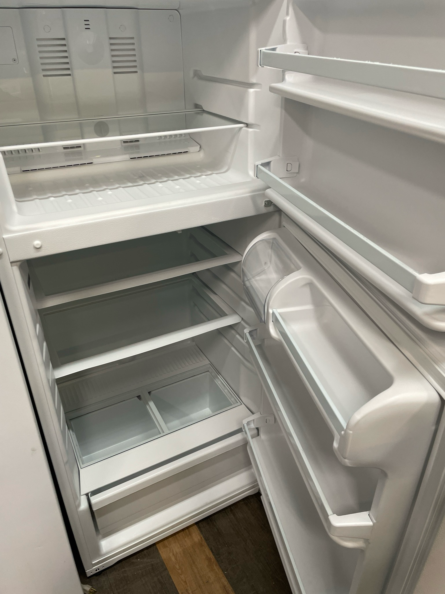 AMANA Top mount Refrigerator, ART316TFDW01