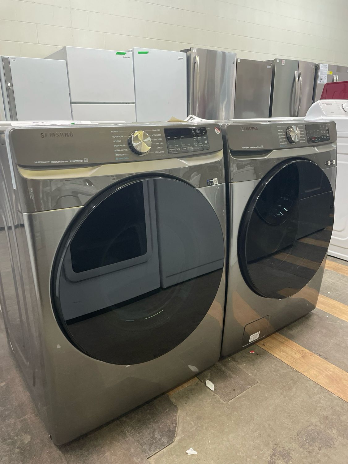 Open box SAMSUNG Washer Dryer Set , WF45B6300AP, DVE45B6305P