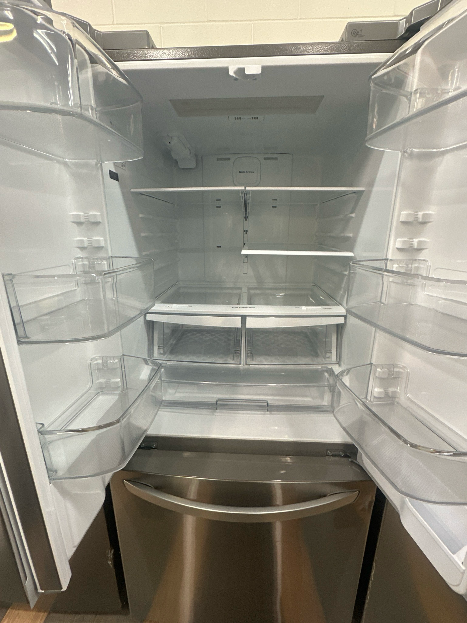 LG, 30” French Door Refrigerator, LRFWS2200S/01
