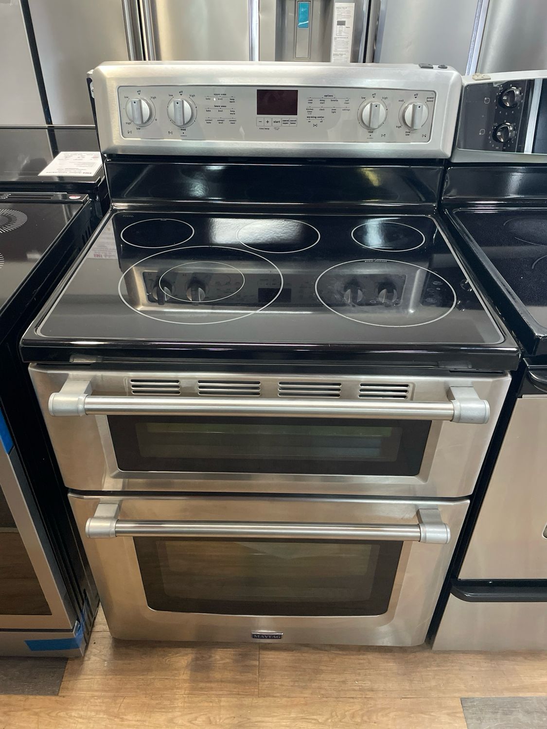 MAYTAG, Double Convection Oven Electric Stove