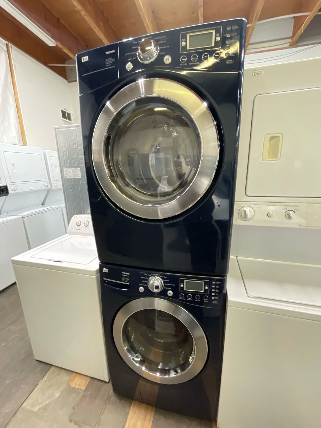 LG WASHER DRYER SET , WM2688HNM, DLE8377NM