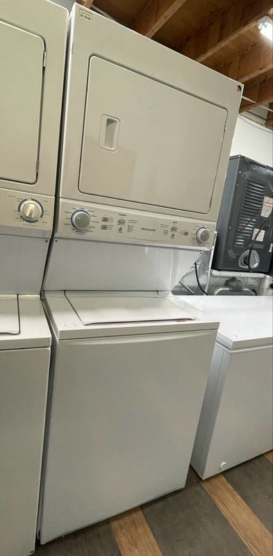 OPEN BOX - Scratch & Dent, FRIGIDAIRE Laundry Center, FLCE752CAW4 OPEN BOX - Scratch & Dent, FRIGIDAIRE Laundry Center, FLCE752CAW4