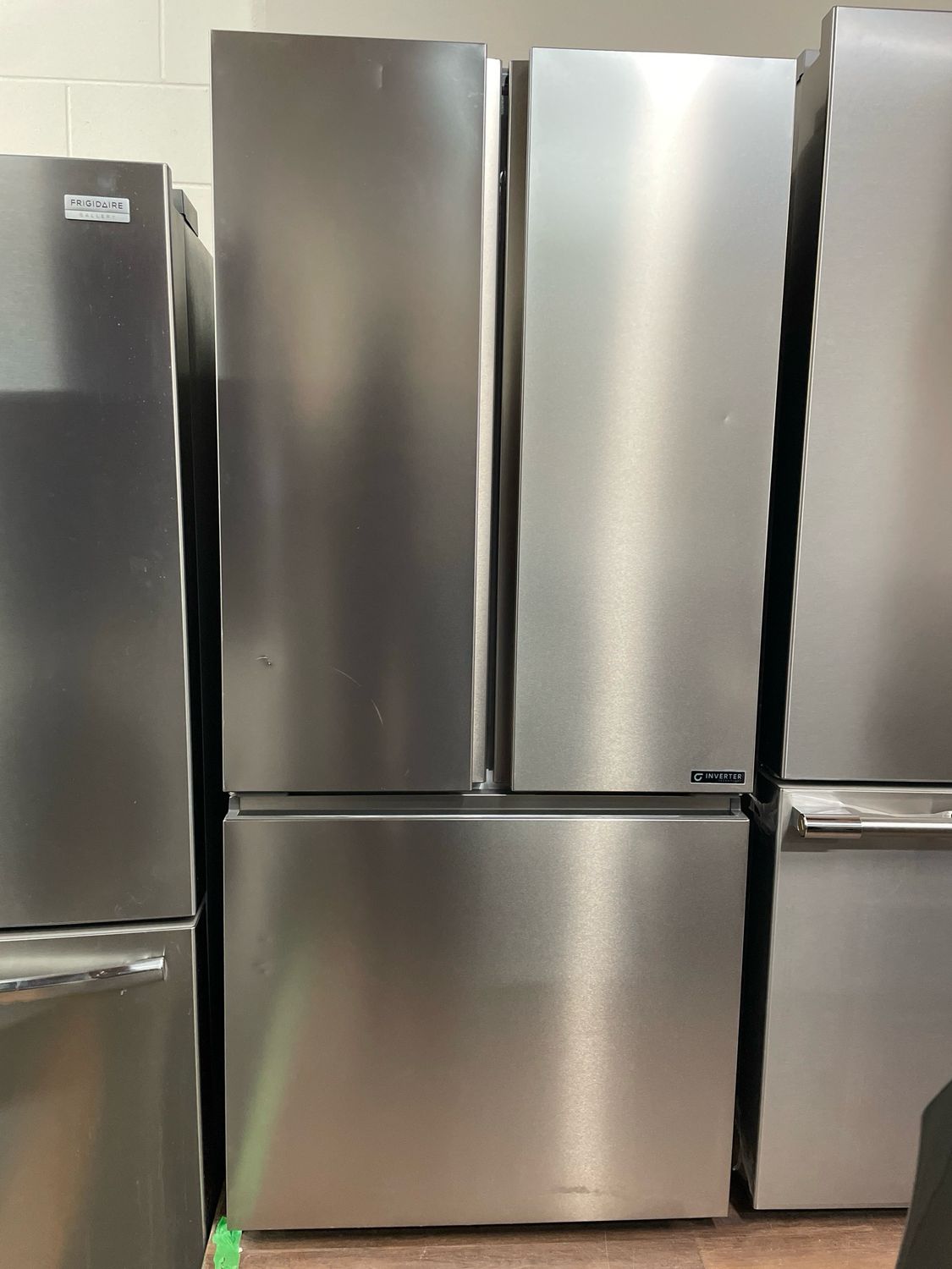 HISENSE, 30” French Door Refrigerator, RF21A3FSE