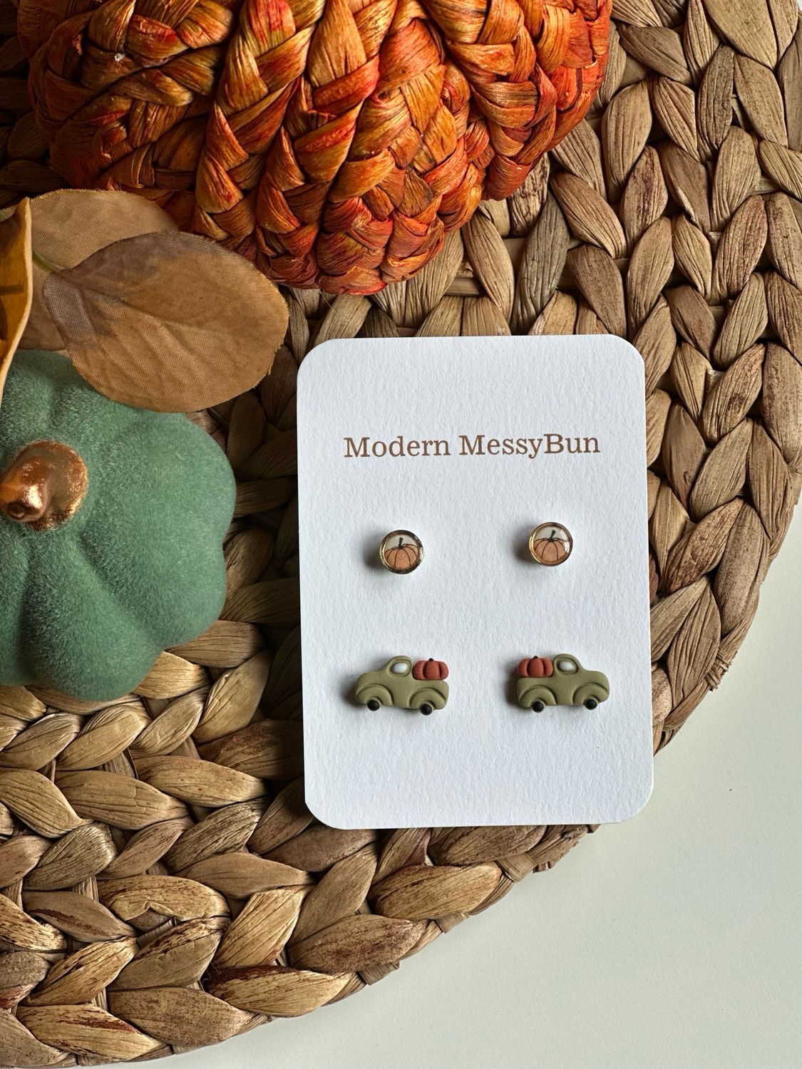 Harvest Truck Stud Duo