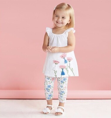 Mud Pie Still Blooming Floral Tunic & Capri Set