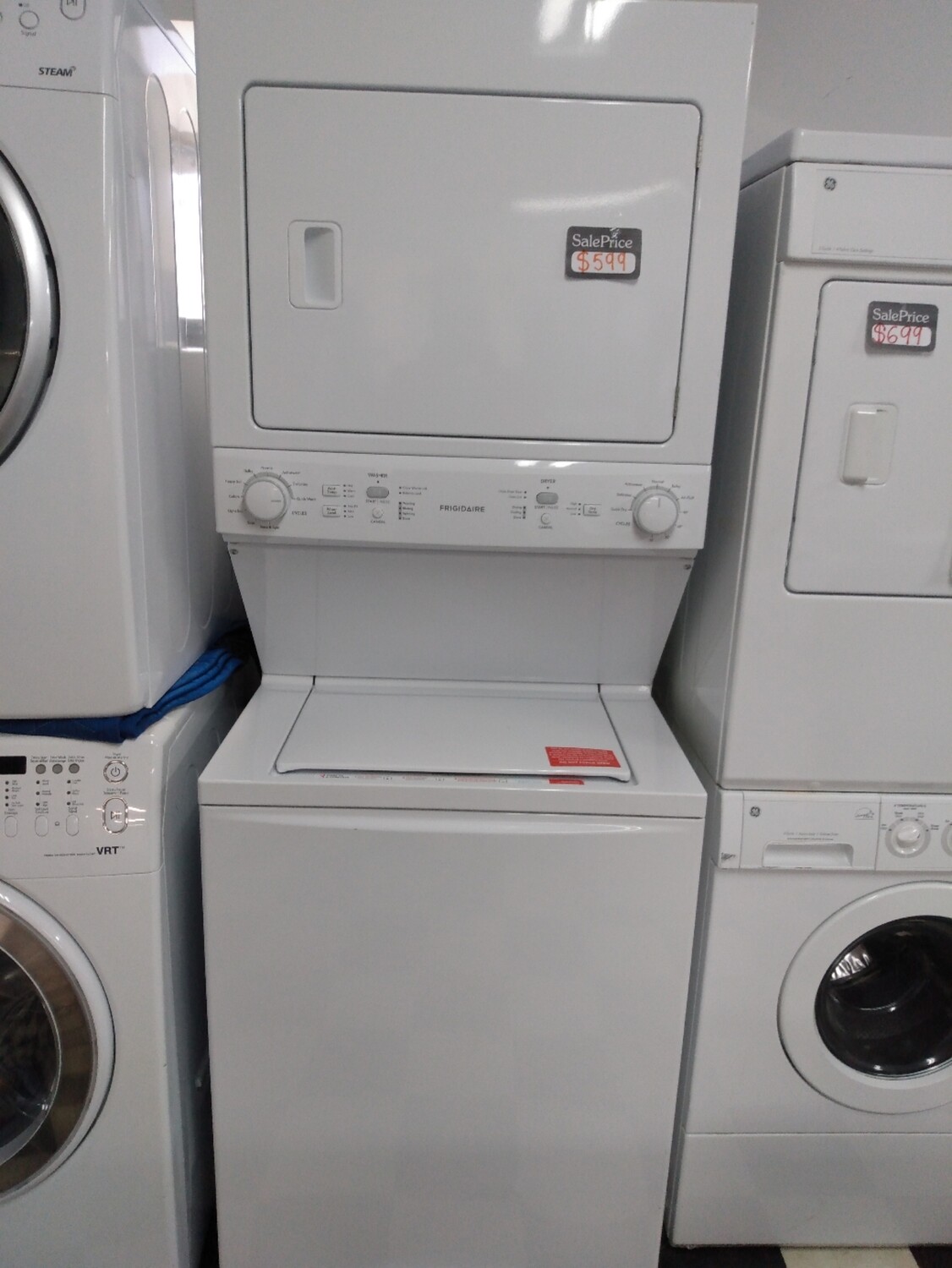 Frigidaire Laundry Center