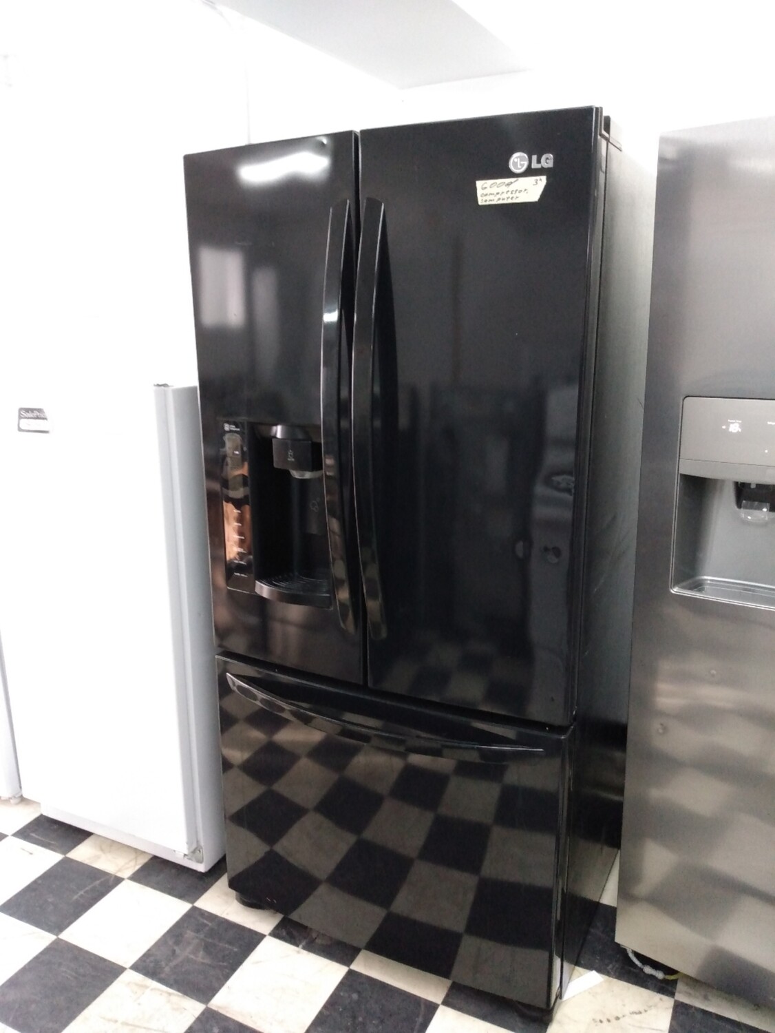 LG French Door Refrigerator, 33 in, 25.0 cu.ft
