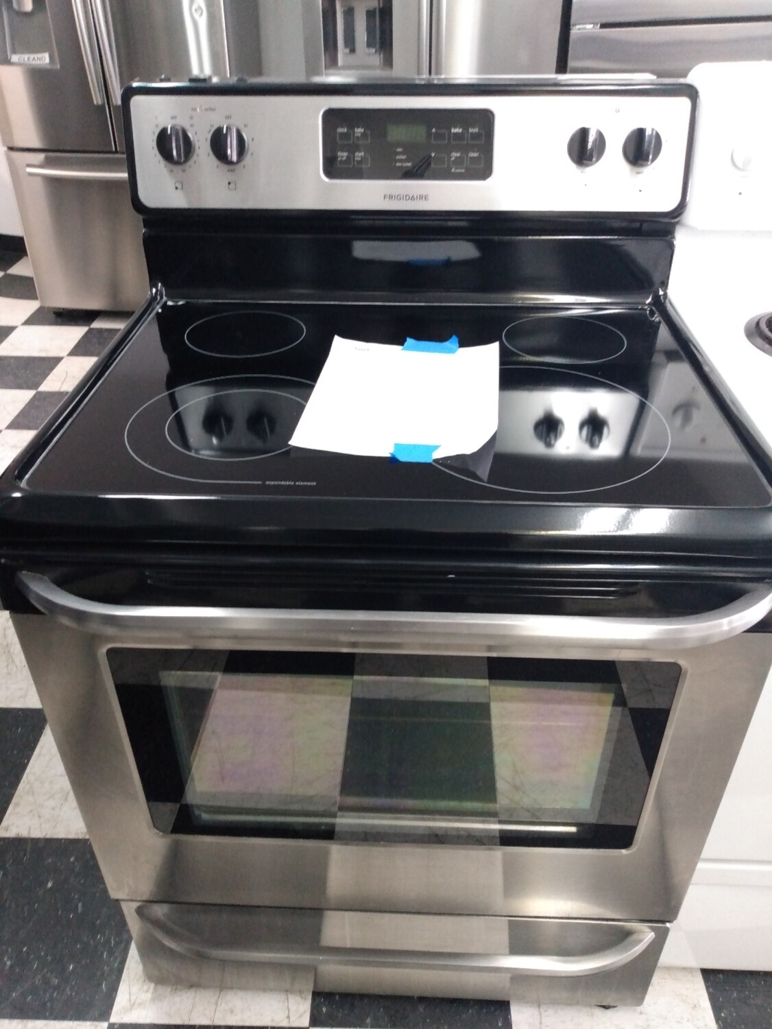 Frigidaire Stove