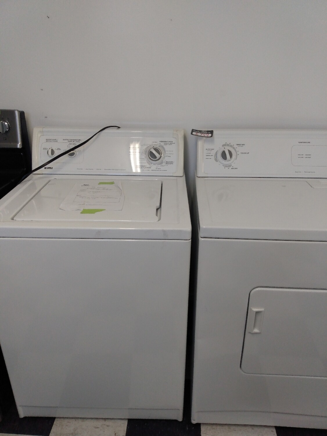 Kenmore washer and dryer set