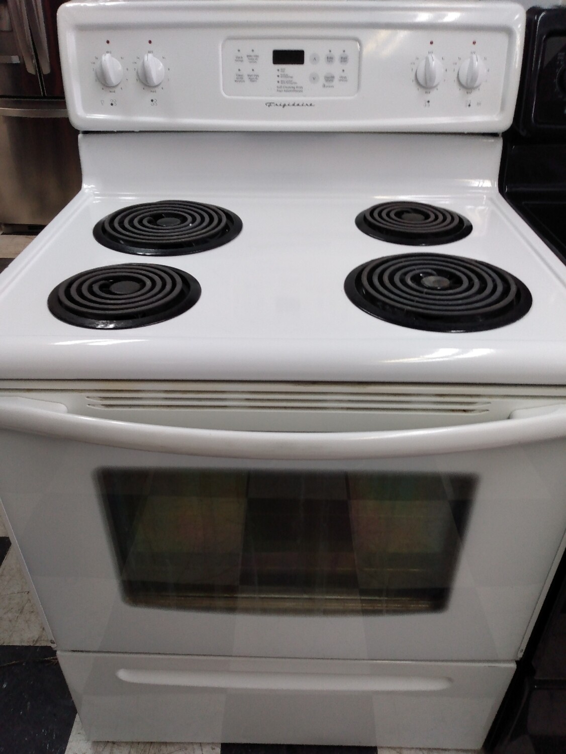 Frigidaire Stove
