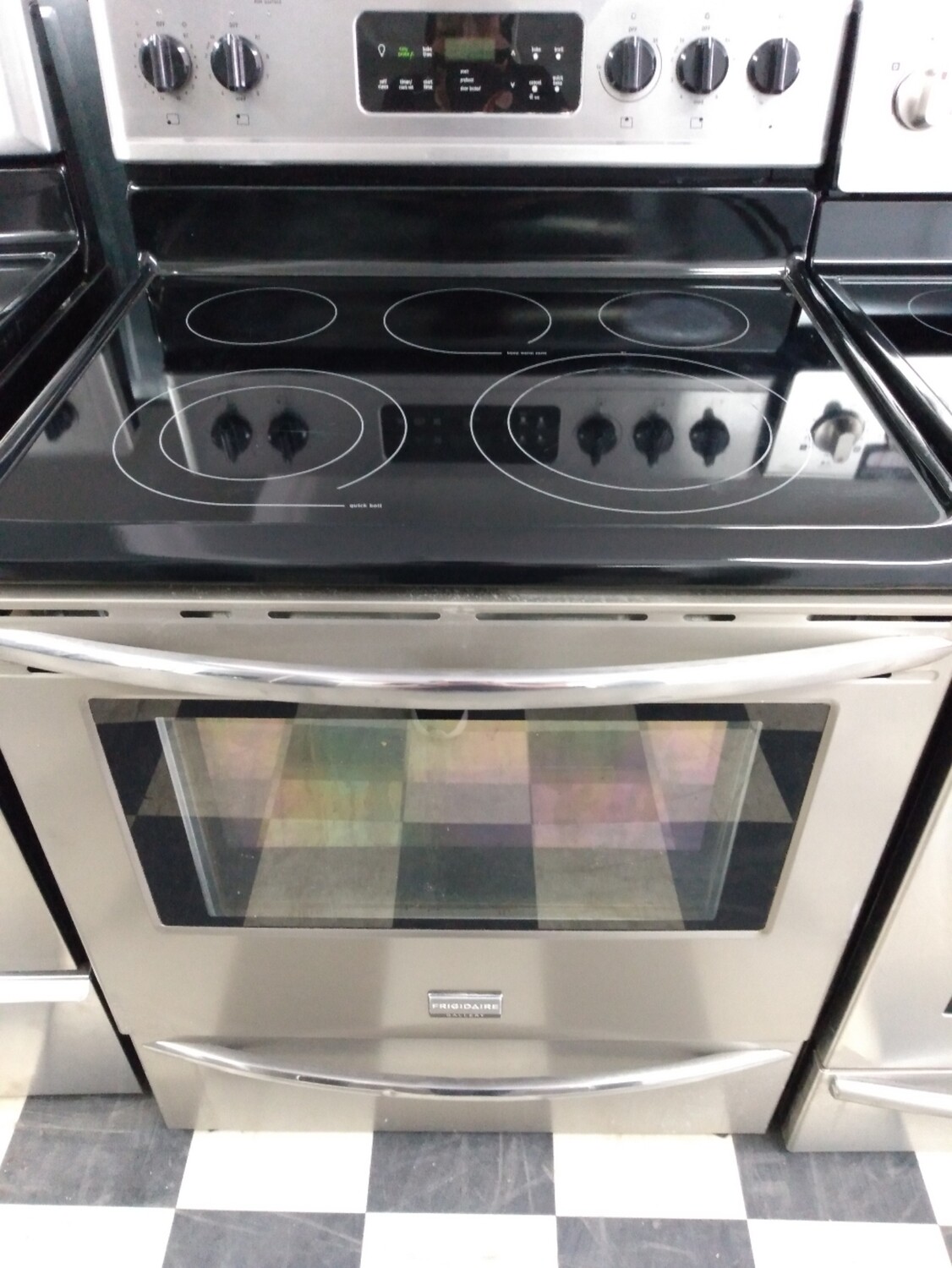 Frigidaire Stove
